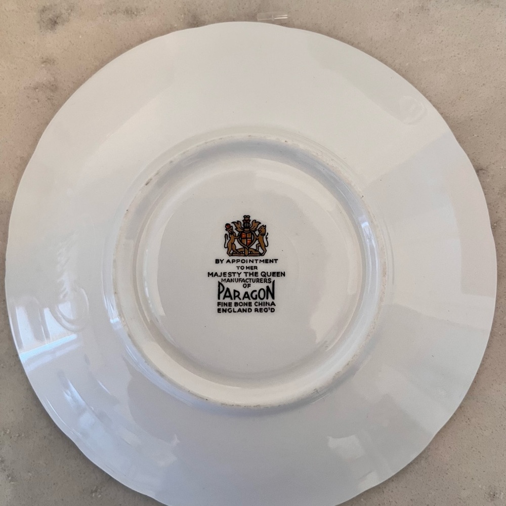 Vintage Paragon Fine China saucer - Picture 2 of 2